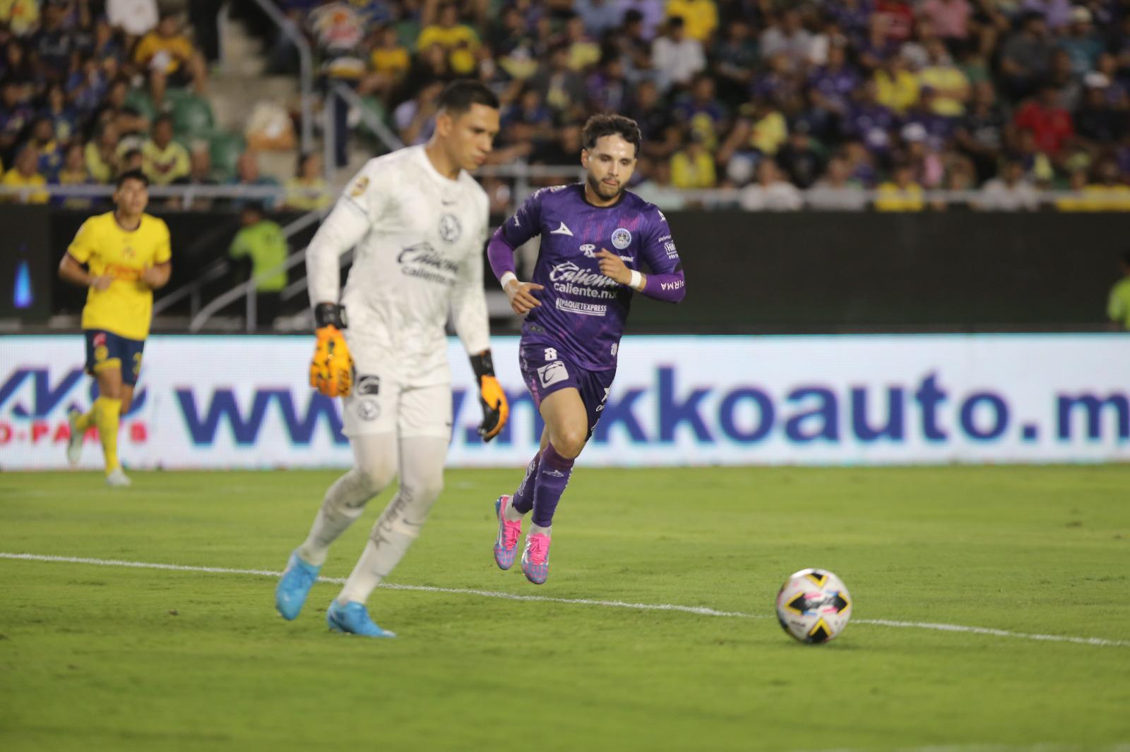 $!Vive Mazatlán FC ‘noche de terror’ ante América en El Encanto