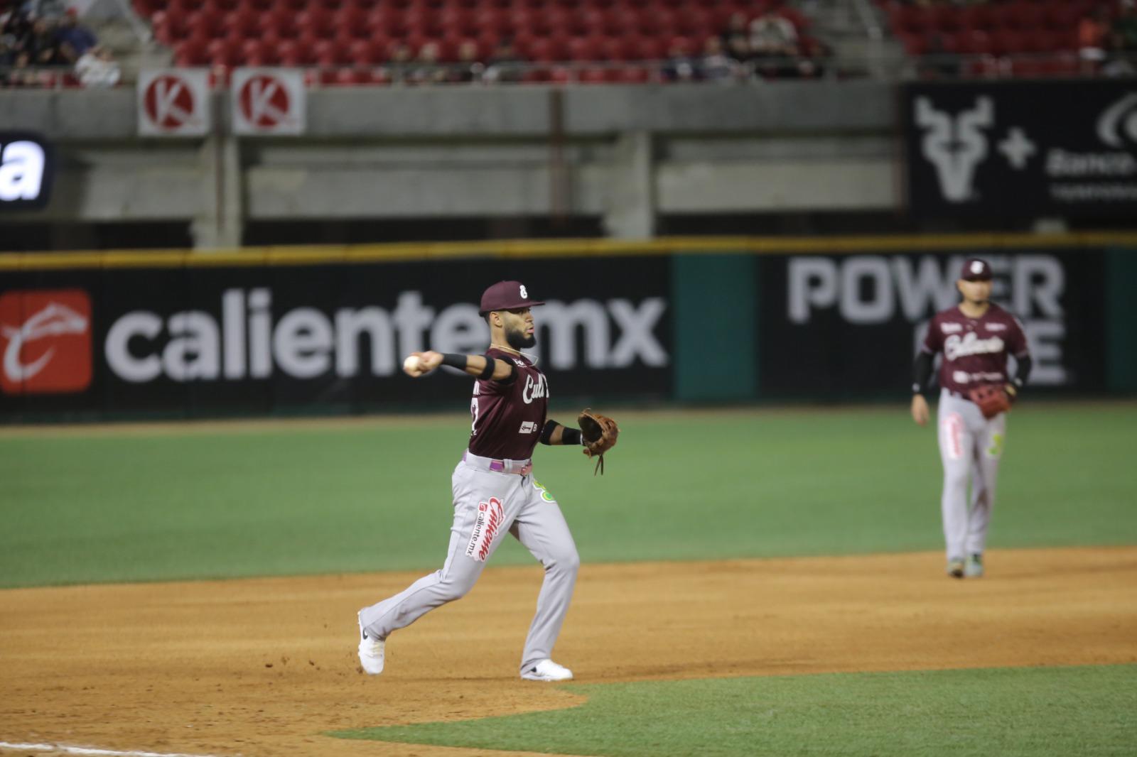 $!Venados saca dramático triunfo y se mantiene con vida ante Tomateros