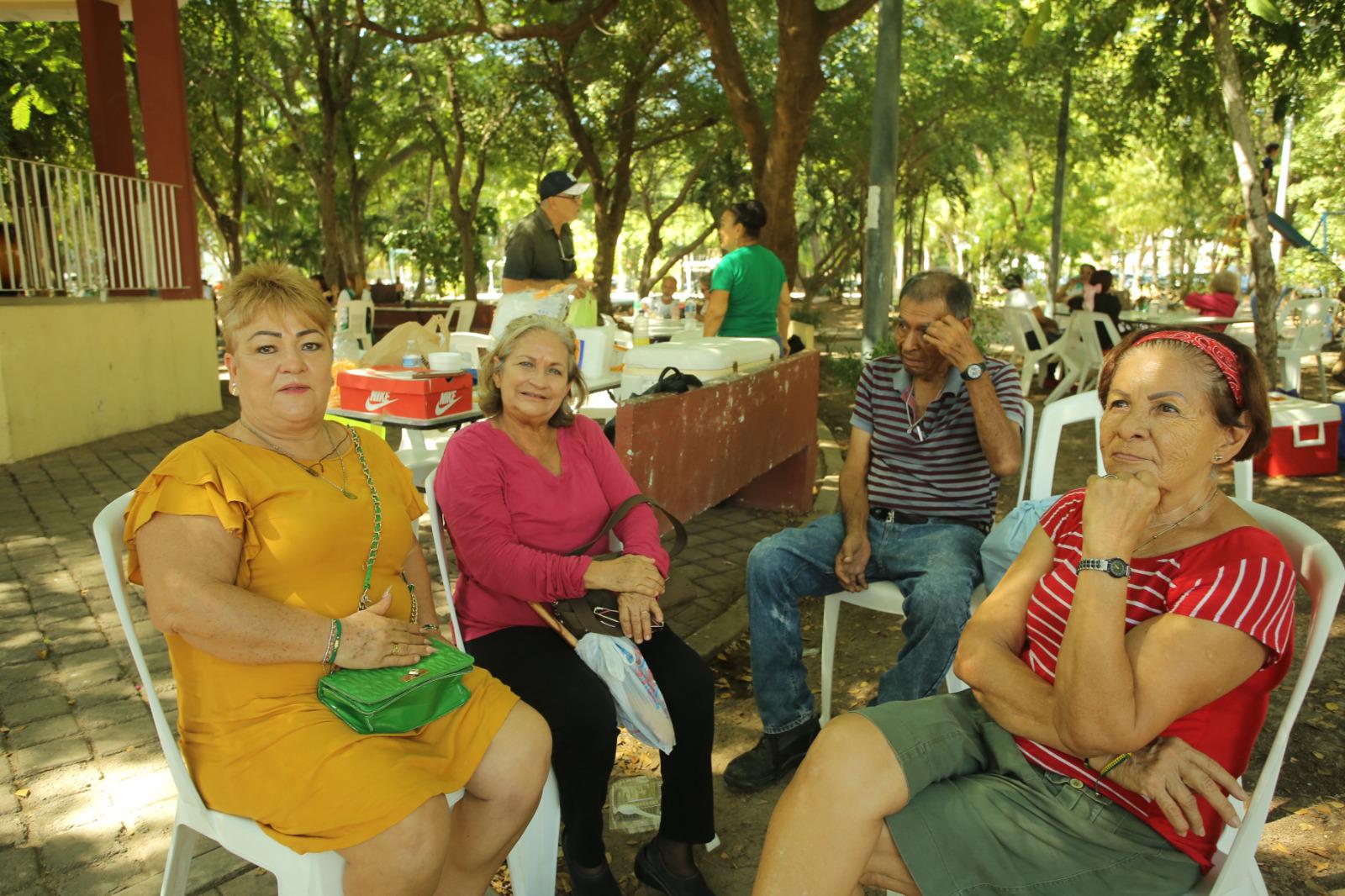 $!Ana María Lizárraga, Irma Durán, Antonio Chavira y María Luisa Chavira.