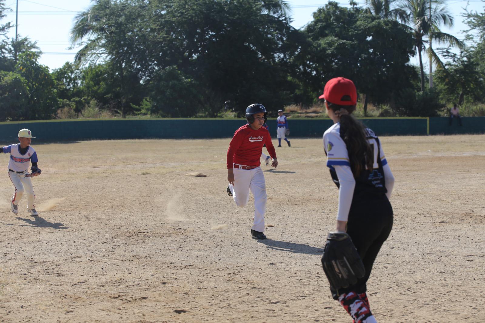 $!Liga Quintero Castañeda saca el poder en la Copa del Pavo