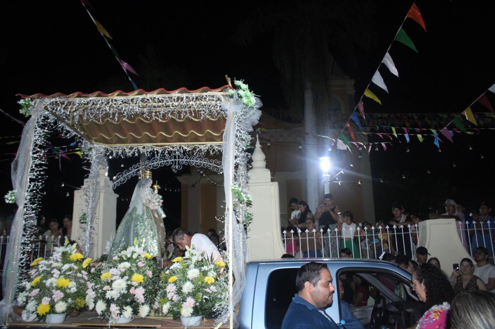 $!Rodolfo mantiene desde hace 50 años la promesa de ‘amarrar’ a la Virgen de Loreto en Cacalotán