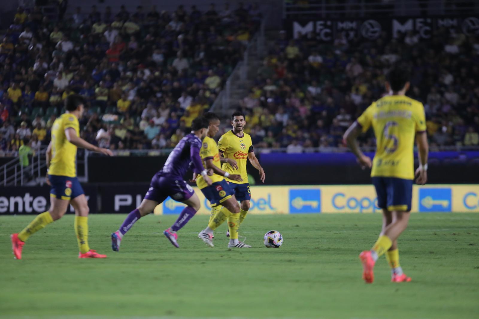 $!Vive Mazatlán FC ‘noche de terror’ ante América en El Encanto