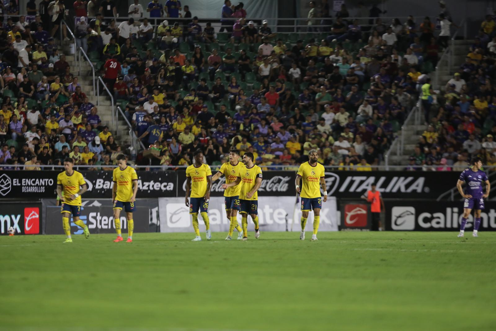 $!Vive Mazatlán FC ‘noche de terror’ ante América en El Encanto