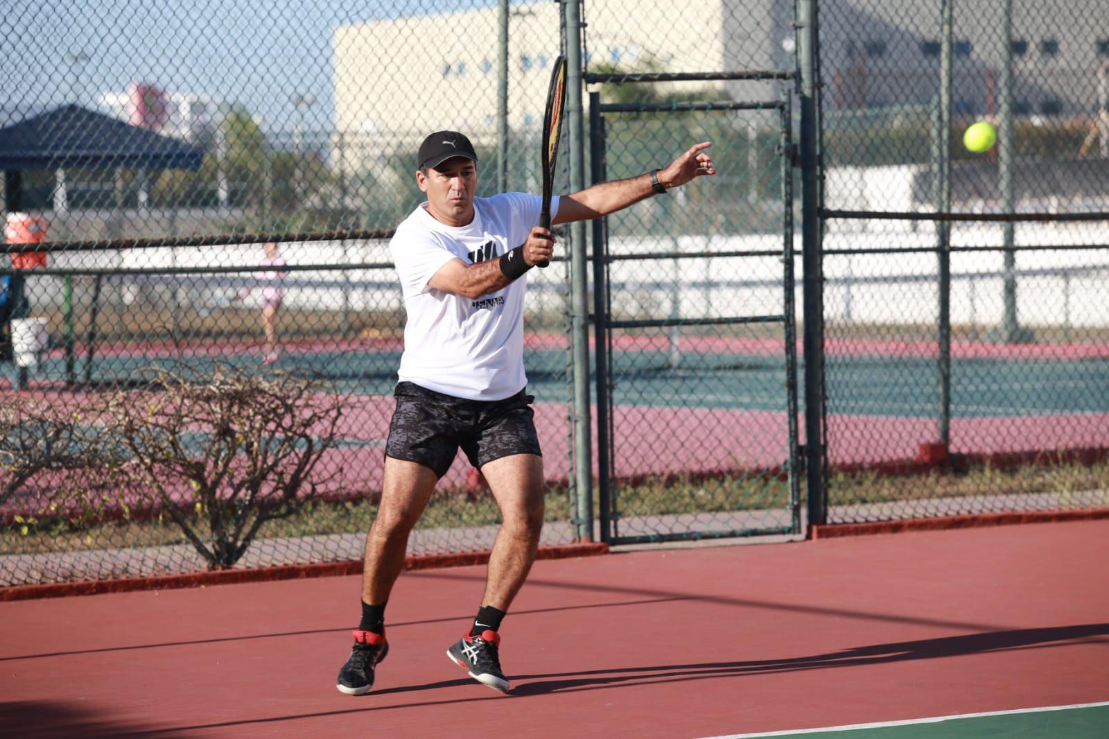 $!Poder femenino de Valdés sale avante en Tenis de Afiliación