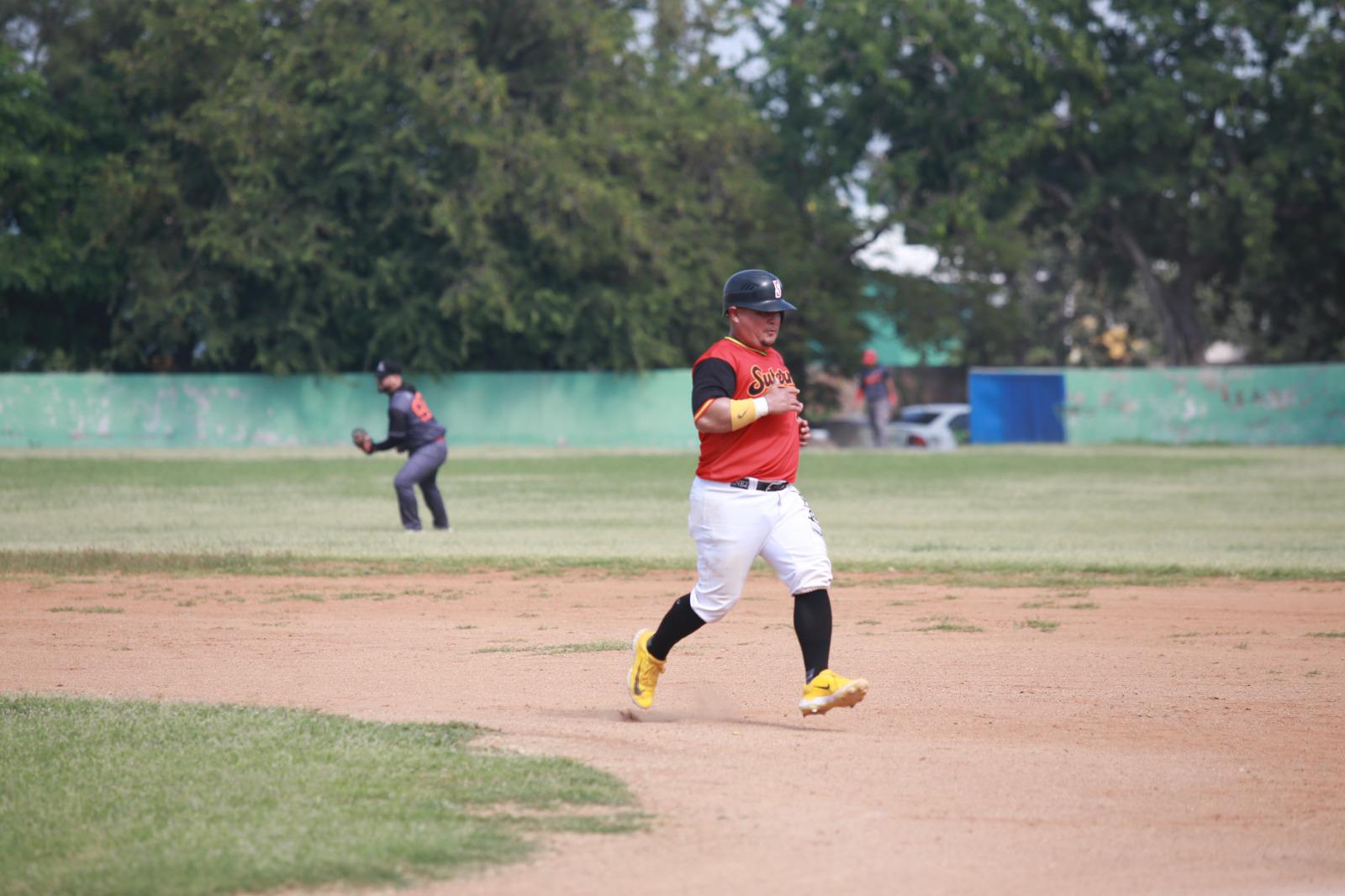 $!Auditoría-SAT se impone en Liga de Beisbol Magisterial