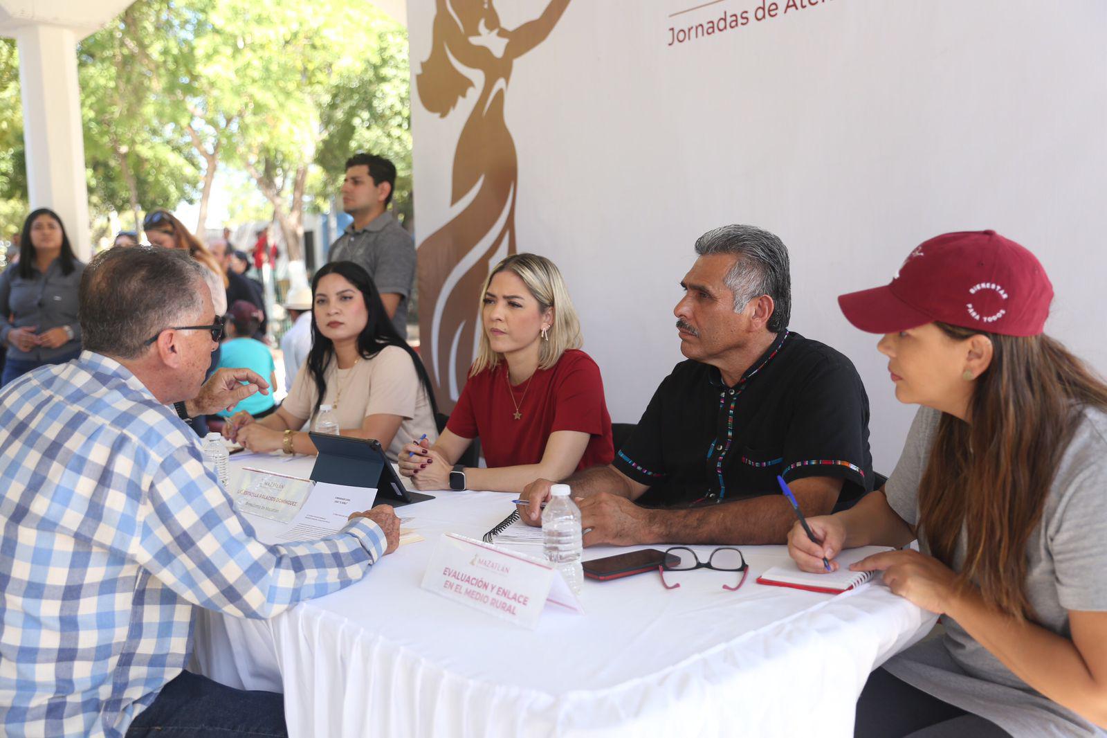 $!Llega a El Roble la jornada de atención ciudadana ‘Contigo Mazatlán’