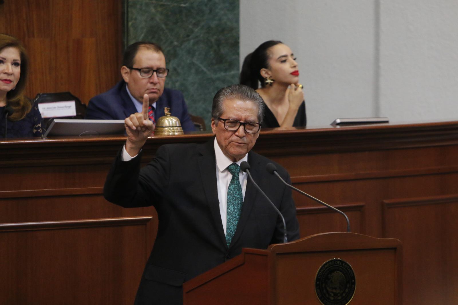 $!Reconocen a cinco sinaloenses con el Premio al Mérito Juvenil del Congreso del Estado