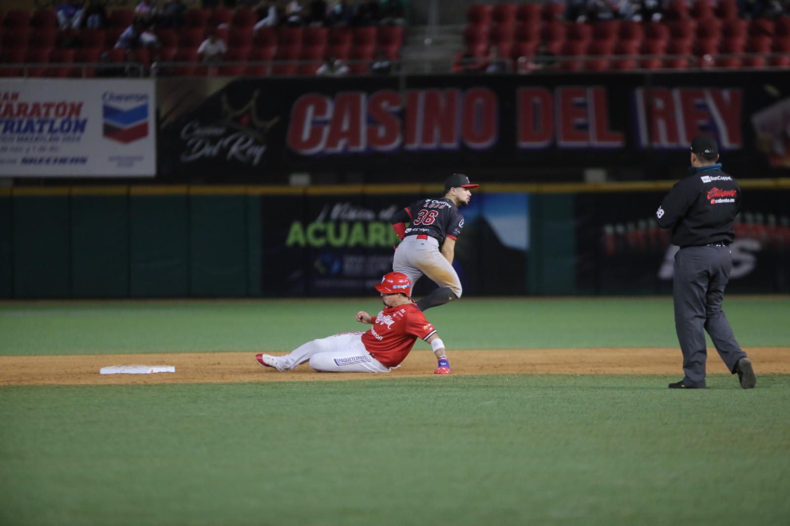 $!Venados sella boleto a playoffs al barrer a Mayos en casa