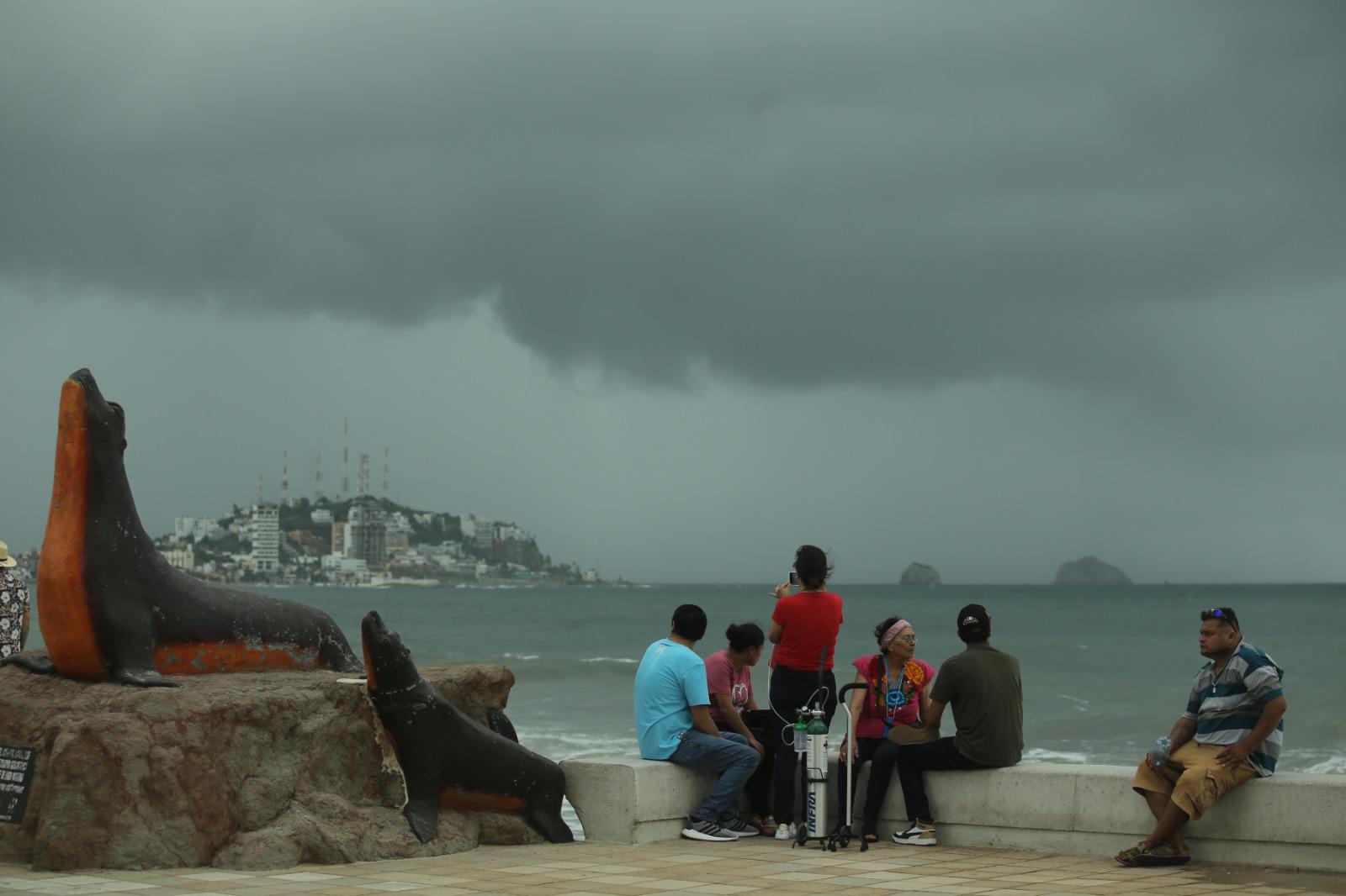 $!Descartan hoteleros de Mazatlán afectación para fiestas patrias; están al 80 por ciento las reservaciones, afirman