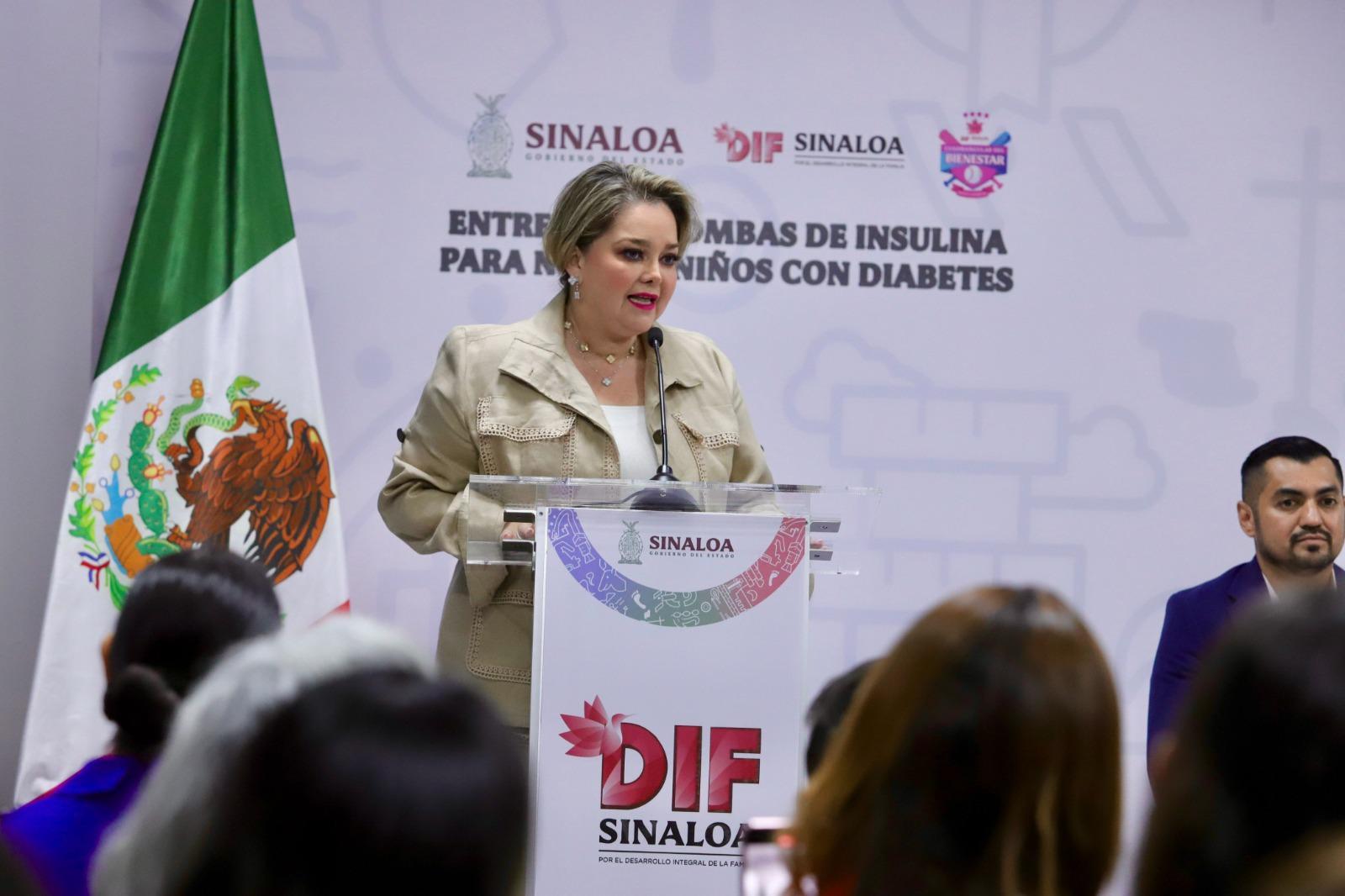 $!Tomateros, Cañeros, Venados, Algodoneros y DIF Sinaloa entregan bombas de insulina a niños con diabetes