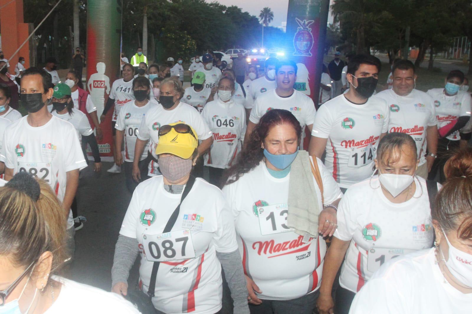 $!Celebran el Día del Servidor Público con Caminata 5K