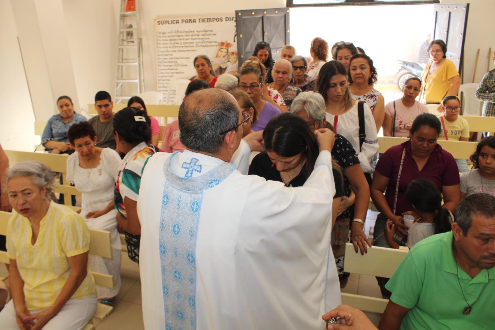 $!Celebran a la Virgen del Carmen en la cabecera municipal de Rosario