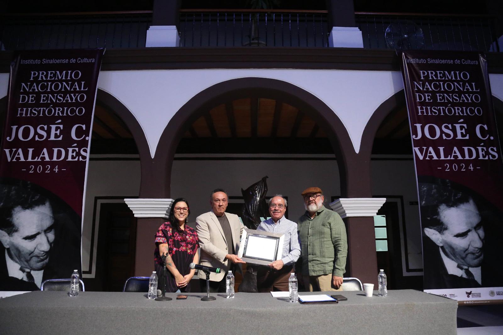 $!El Premio Nacional de Ensayo Histórico José C. Valadés está dotado con 100 mil pesos.