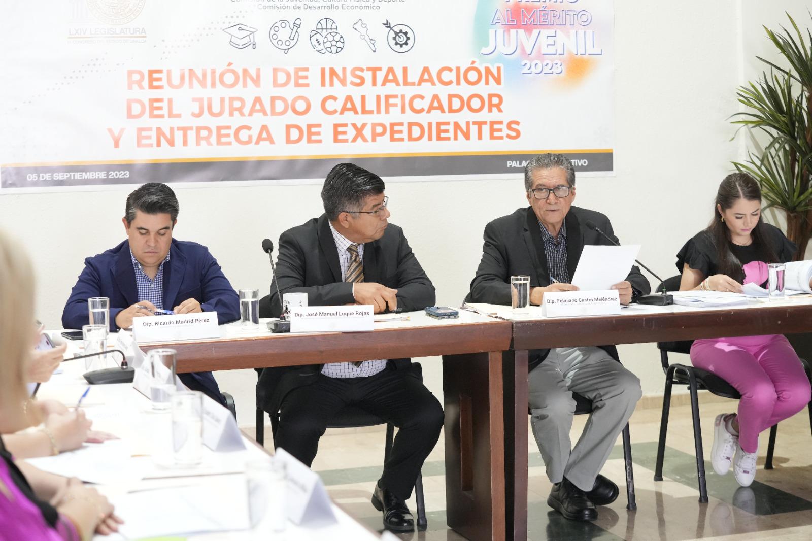 $!Se instala el jurado del Premio al Mérito Juvenil 2023 que otorga el Congreso de Sinaloa