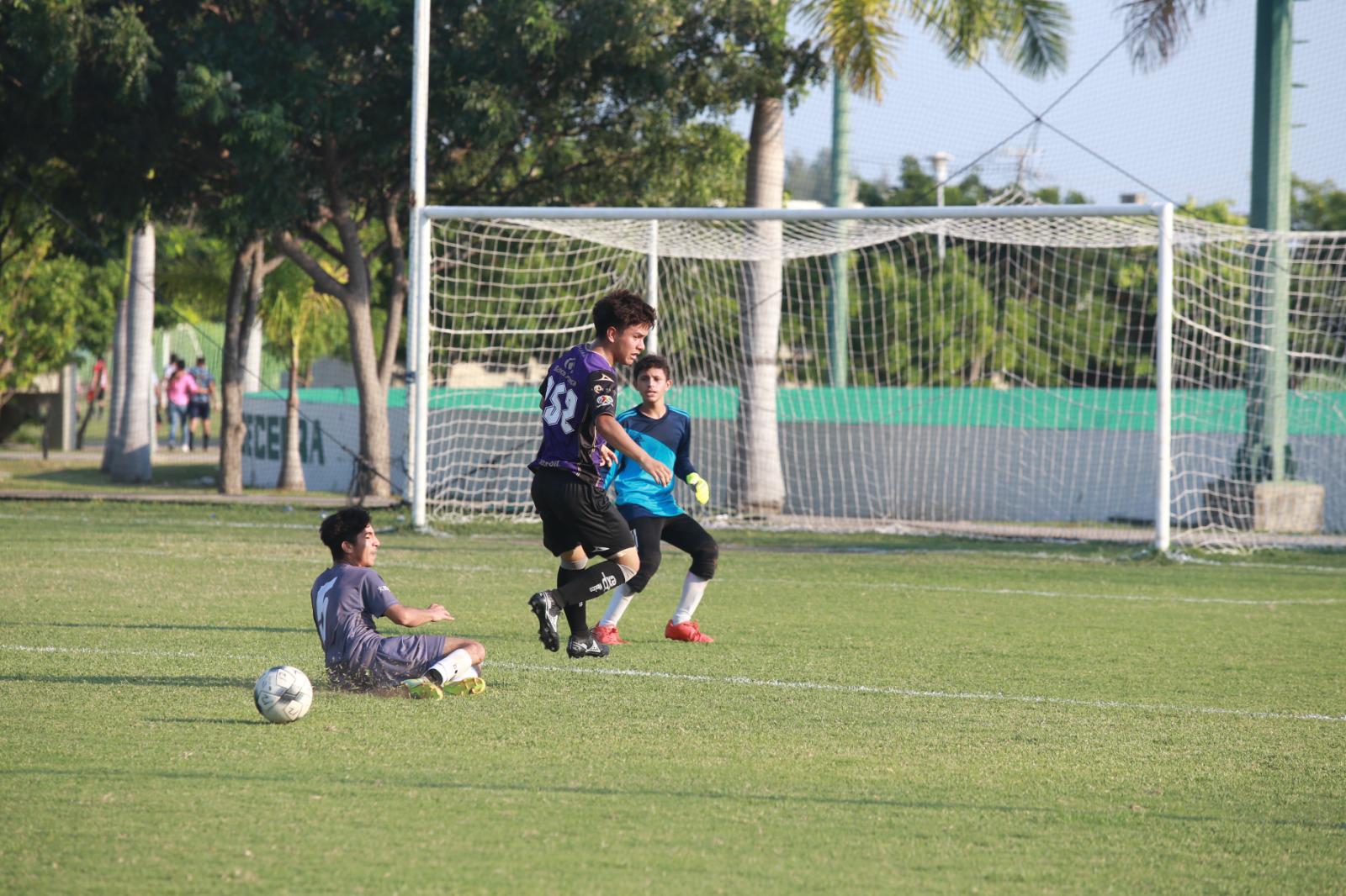 $!Elota arrebata puntos a Mazatlán FC, en Liga Regional