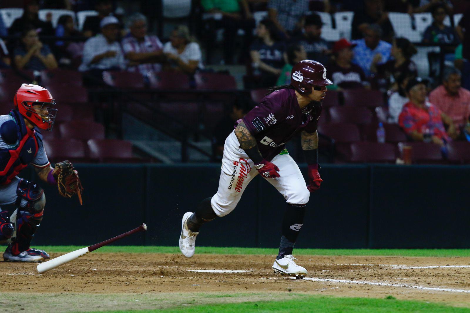 $!Águilas de Mexicali supera a domicilio a Tomateros de Culiacán