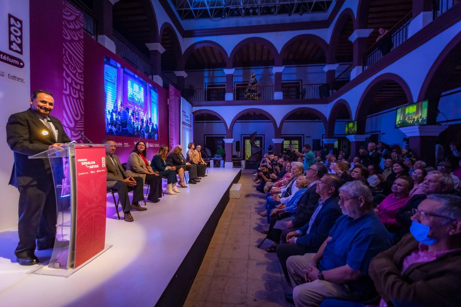 $!La ceremonia se llevó a cabo en el Centro Sinaloa de las Artes Centenario.