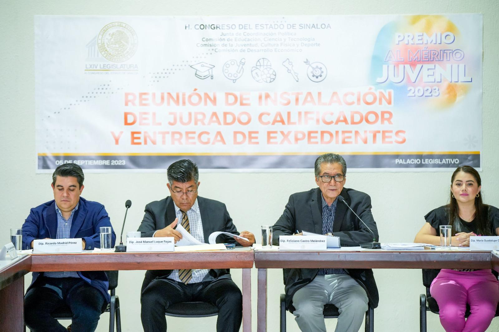 $!Se instala el jurado del Premio al Mérito Juvenil 2023 que otorga el Congreso de Sinaloa