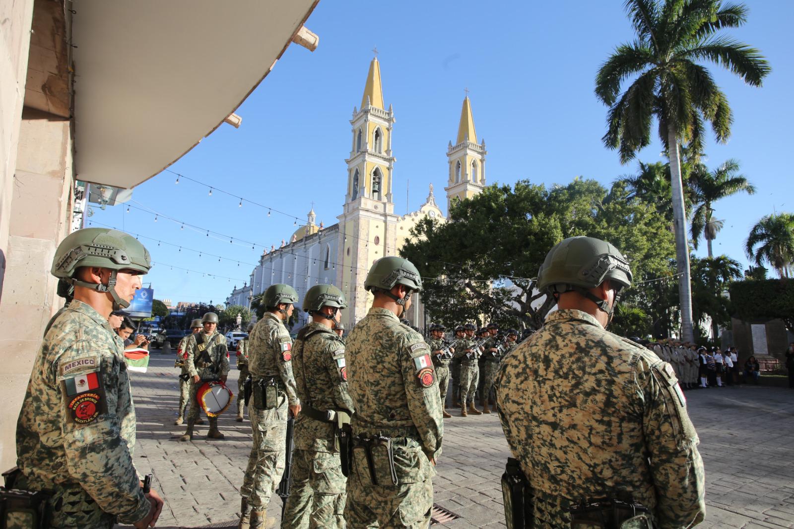 $!Conmemoran en Mazatlán el 107 aniversario de la Promulgación de la Constitución de 1917