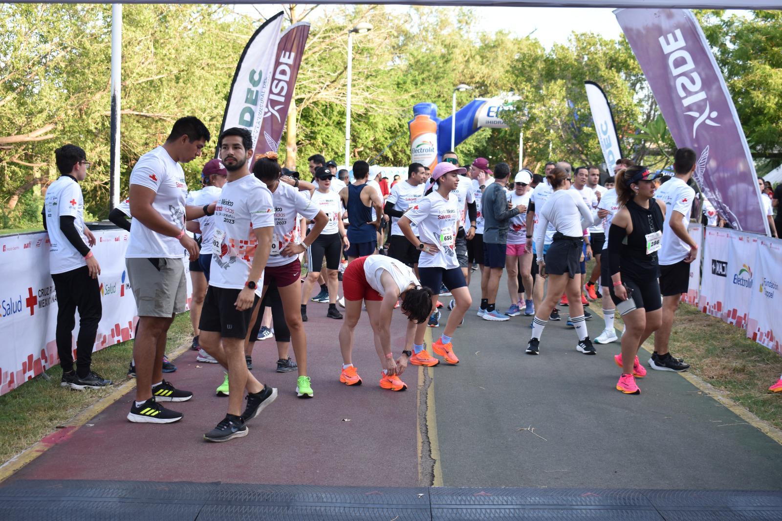 $!Celebra Cruz Roja en Culiacán la carrera ‘Todo México Salvando Vidas’