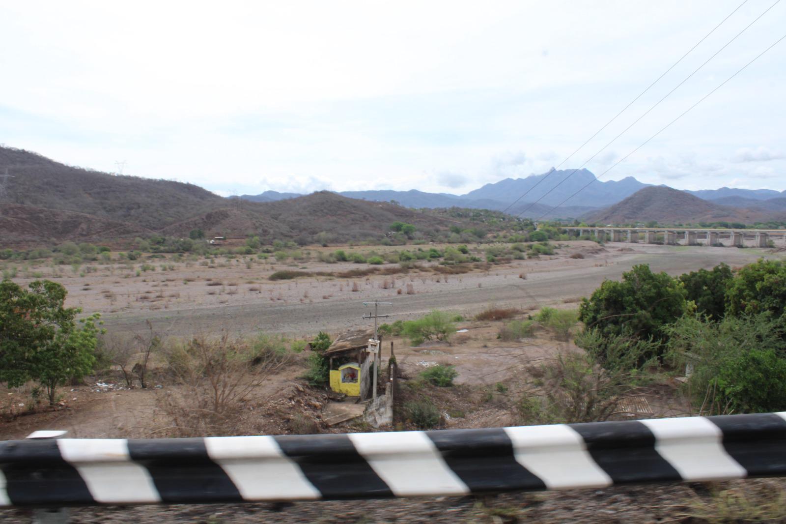 $!Río Baluarte en Rosario se mantiene sin captar agua pese a intensas lluvias