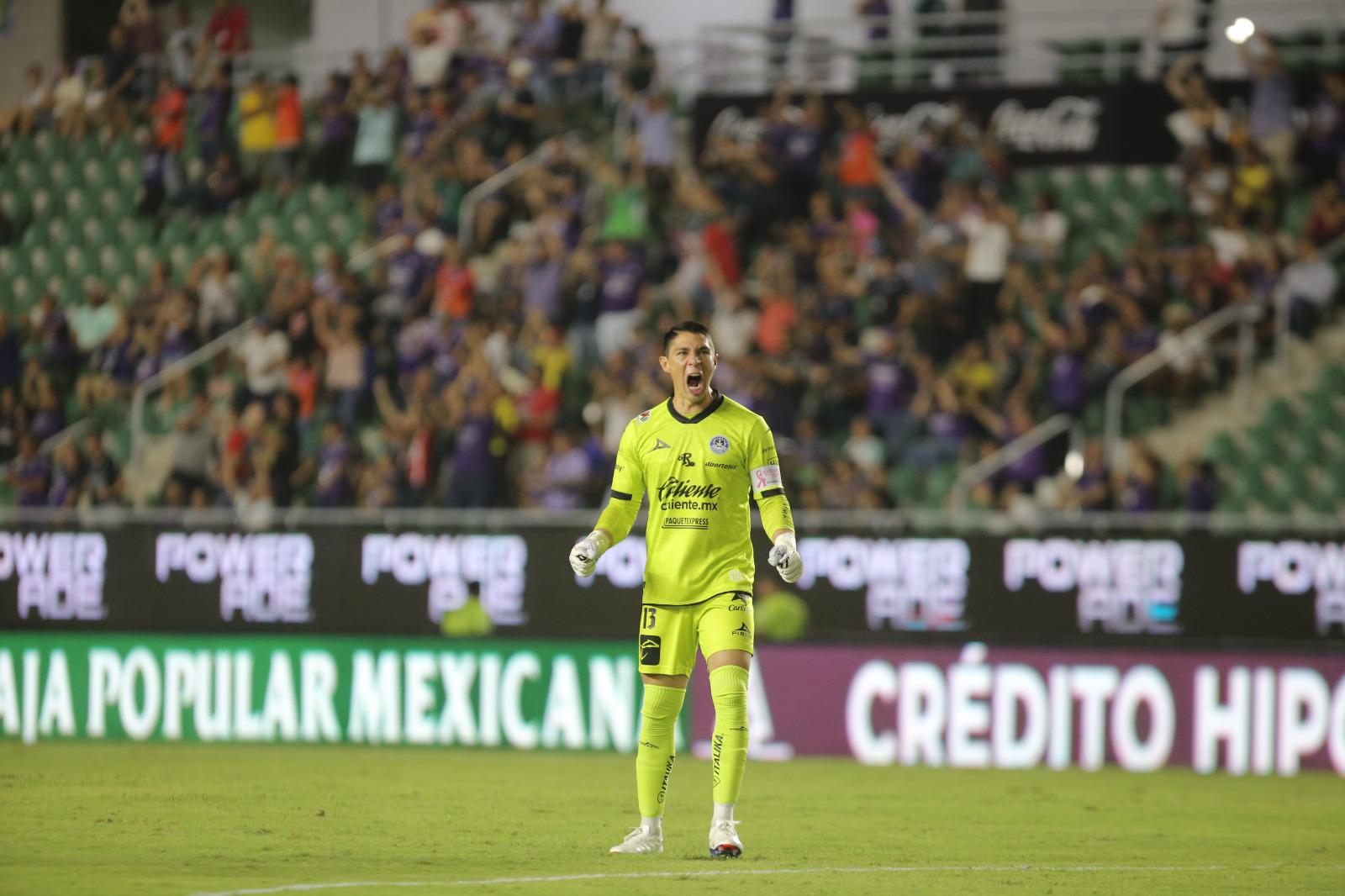 $!Mazatlán FC deja escapar el triunfo en el último minuto y empata 2-2 con Querétaro