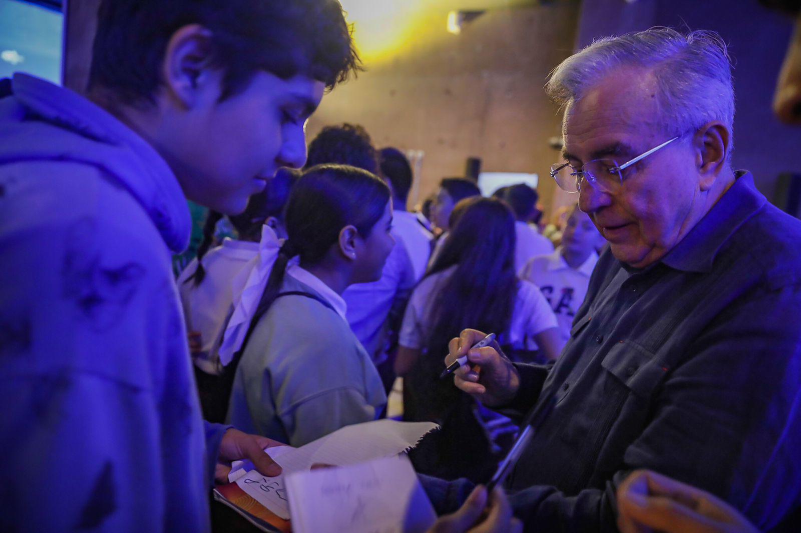 $!Celebran en Mazatlán la jornada cultural de ‘Fandangos por la Lectura’