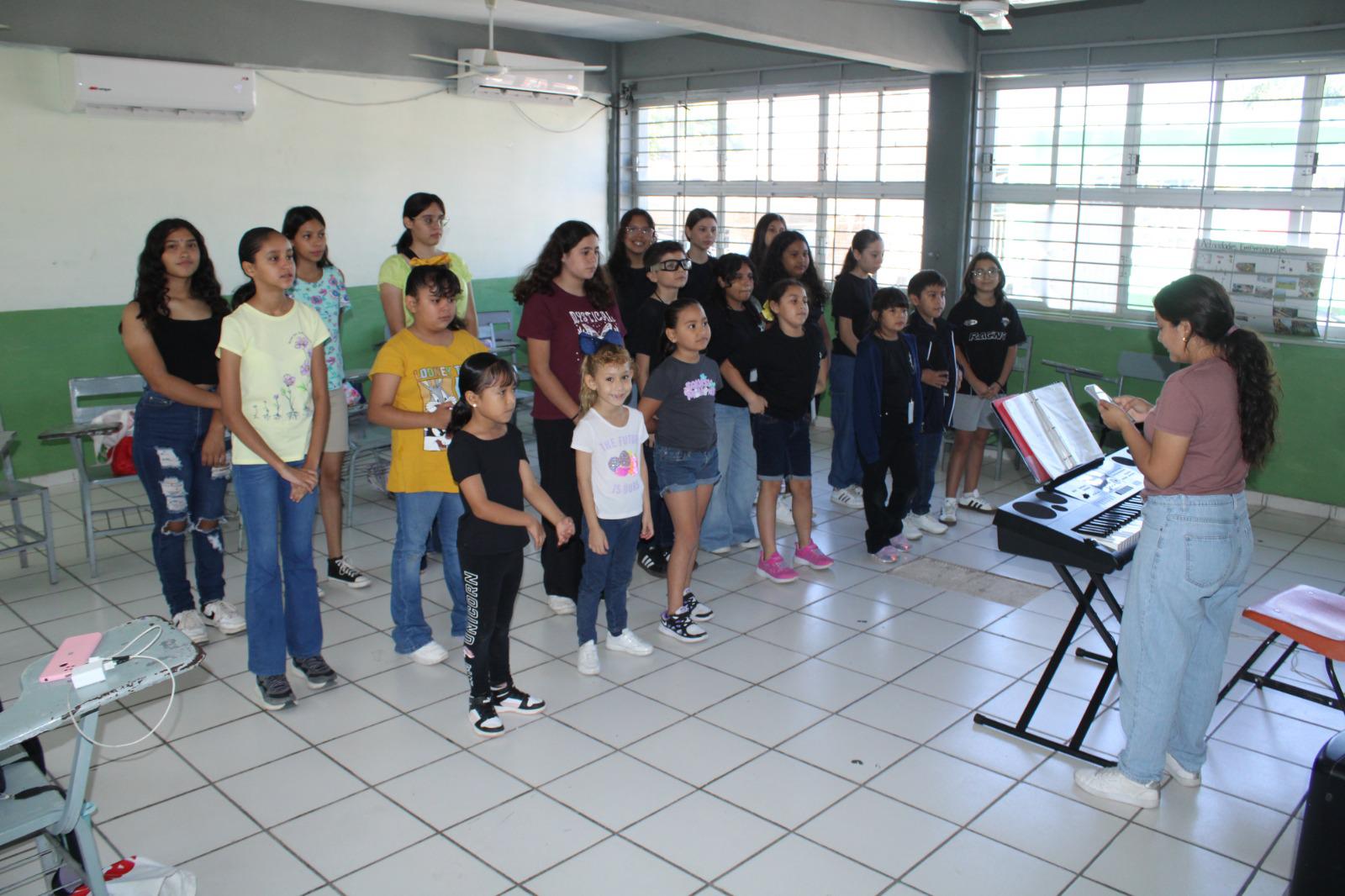 $!Armonía en El Rosario: Agrupaciones musicales del sur se reúnen para su presentación en Mazatlán