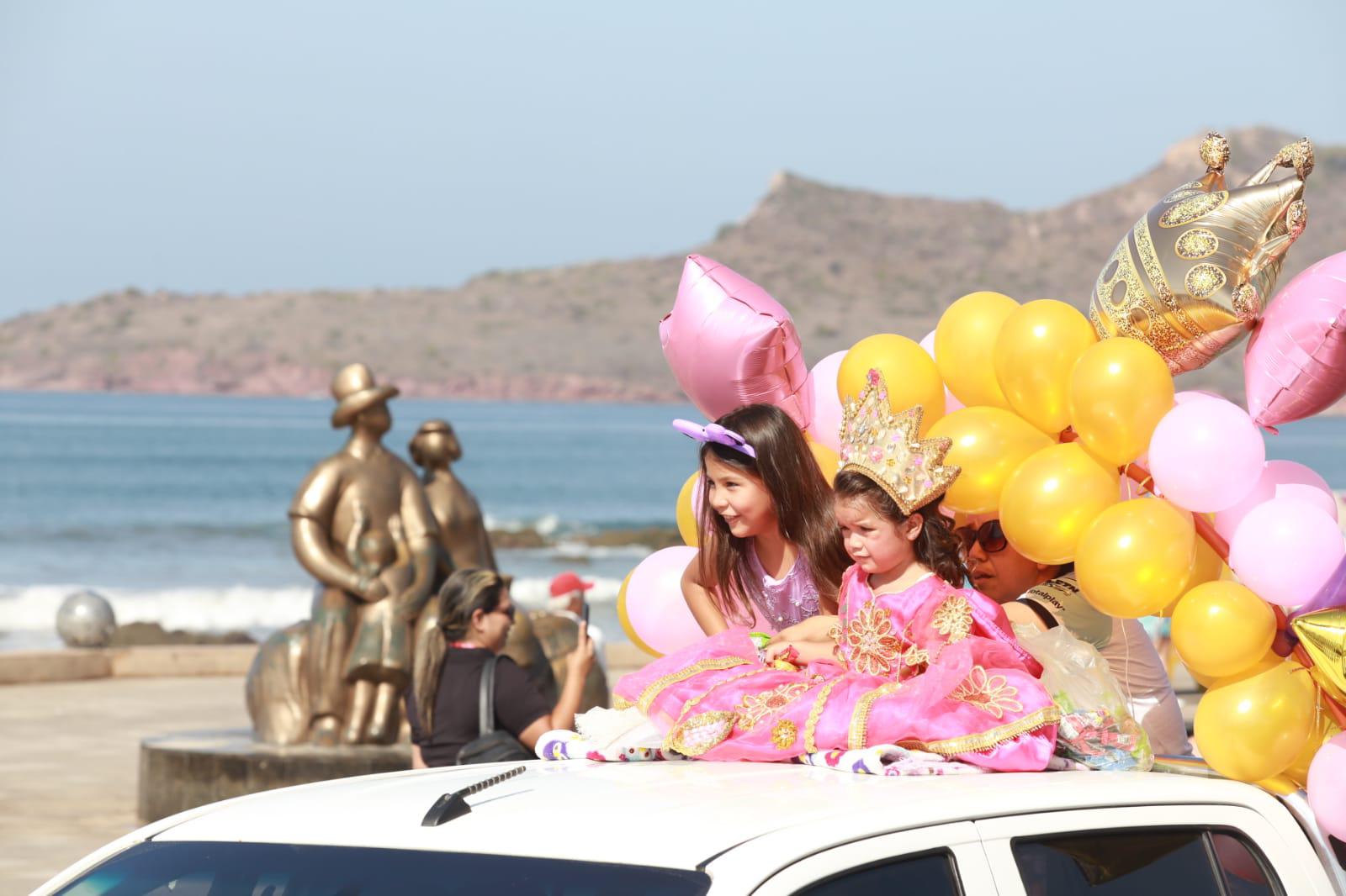 $!Disfrutan reyes y reinas el Día del Niño con ‘carnavalito’ en Mazatlán