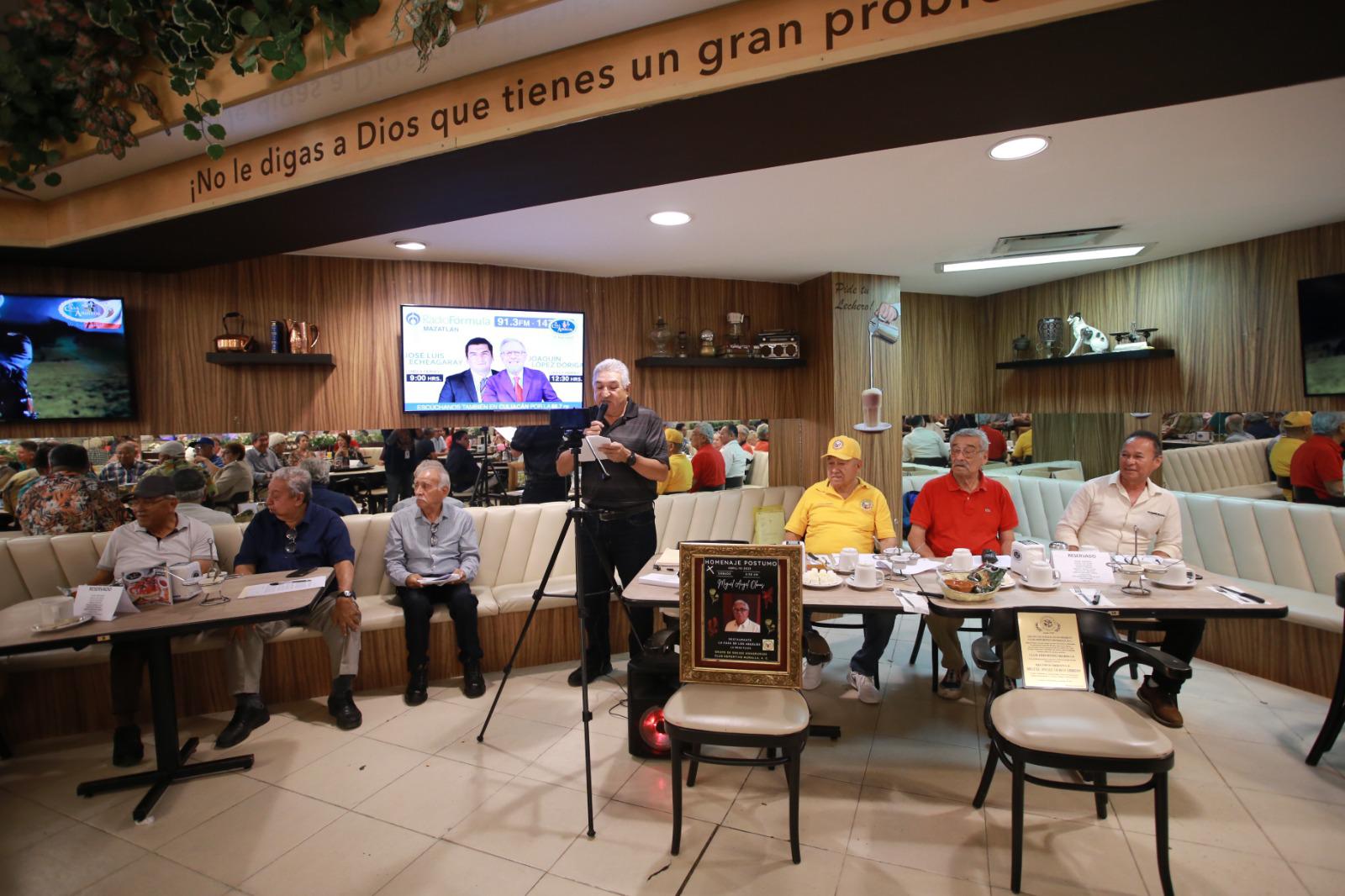 $!Rinden homenaje póstumo a tenista Miguel Ángel Olmos