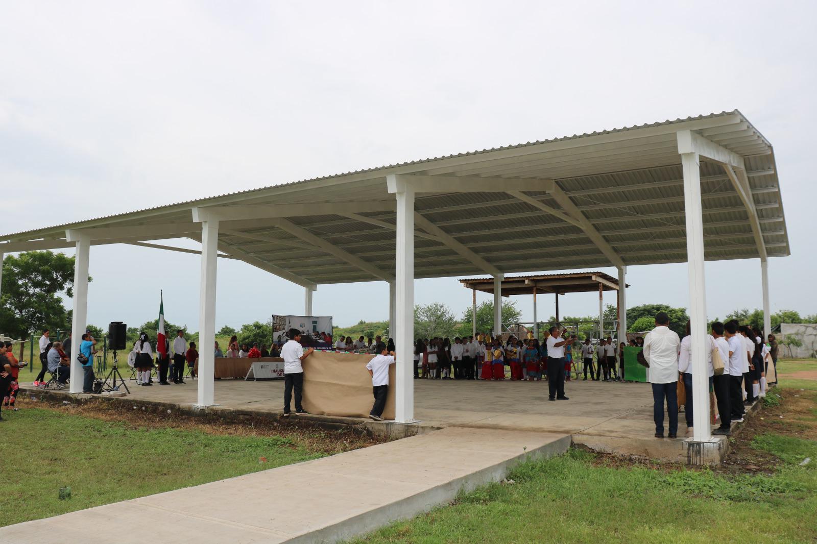 $!Inauguran techumbre en secundaria del Ejido de la Campana, en Escuinapa