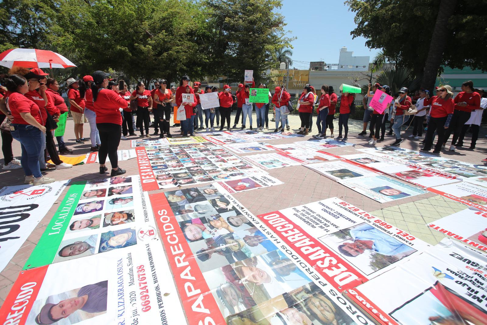 $!Realizan rastreadoras marcha este Día de las Madres, en Mazatlán