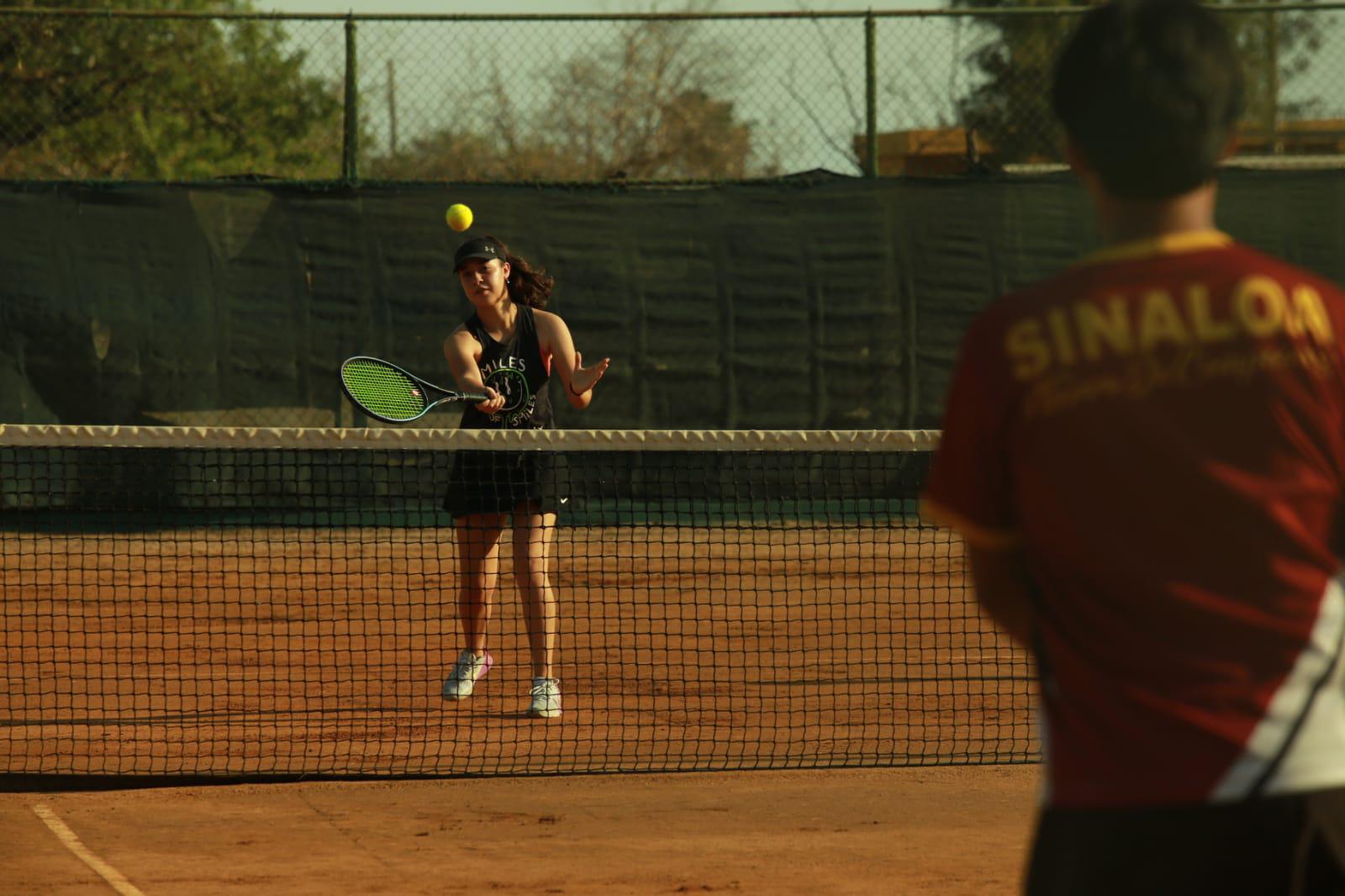 $!Inicia Torneo de Tenis Día del Padre en Club Muralla