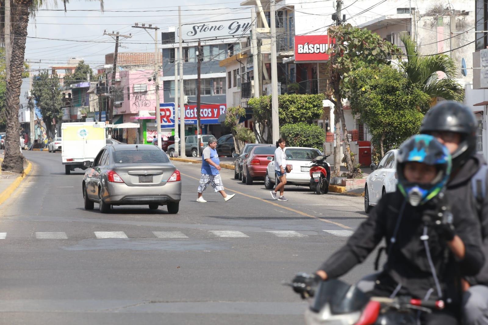 $!Debe desahogarse el tráfico en zonas más afectadas: Canaco