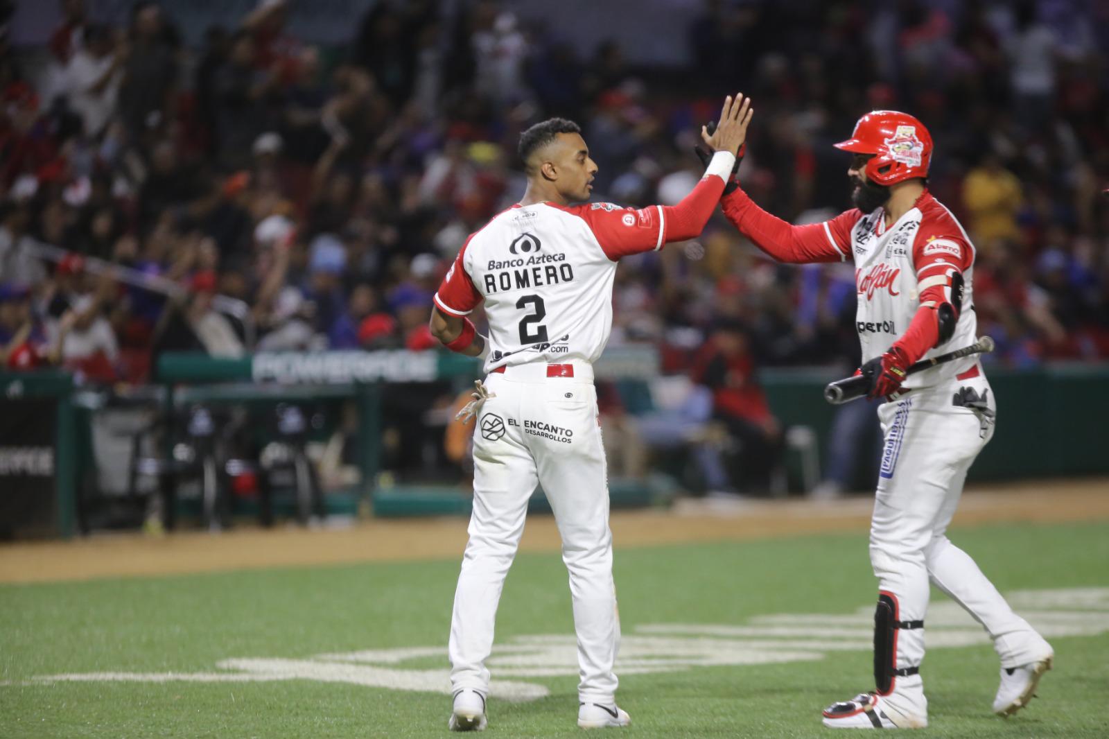 $!Venados de Mazatlán barre a Charros de Jalisco en el puerto