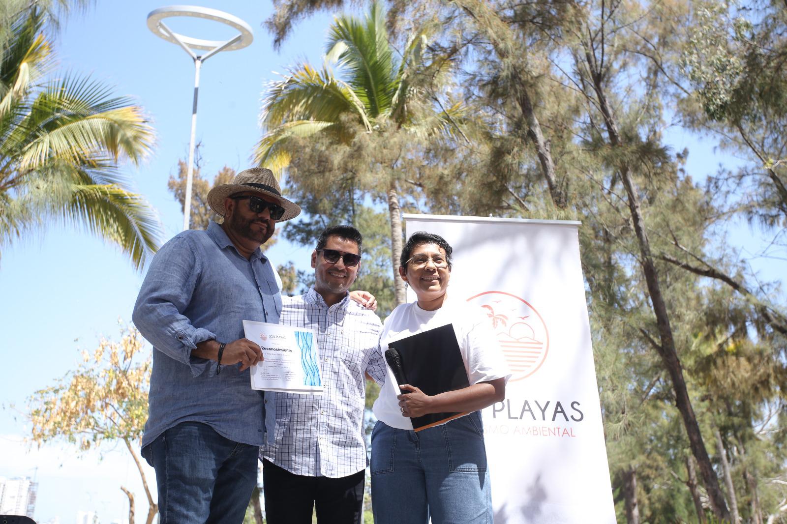 $!Celebra Son Playas quinto aniversario con Expo Ambiental, en el Parque Central