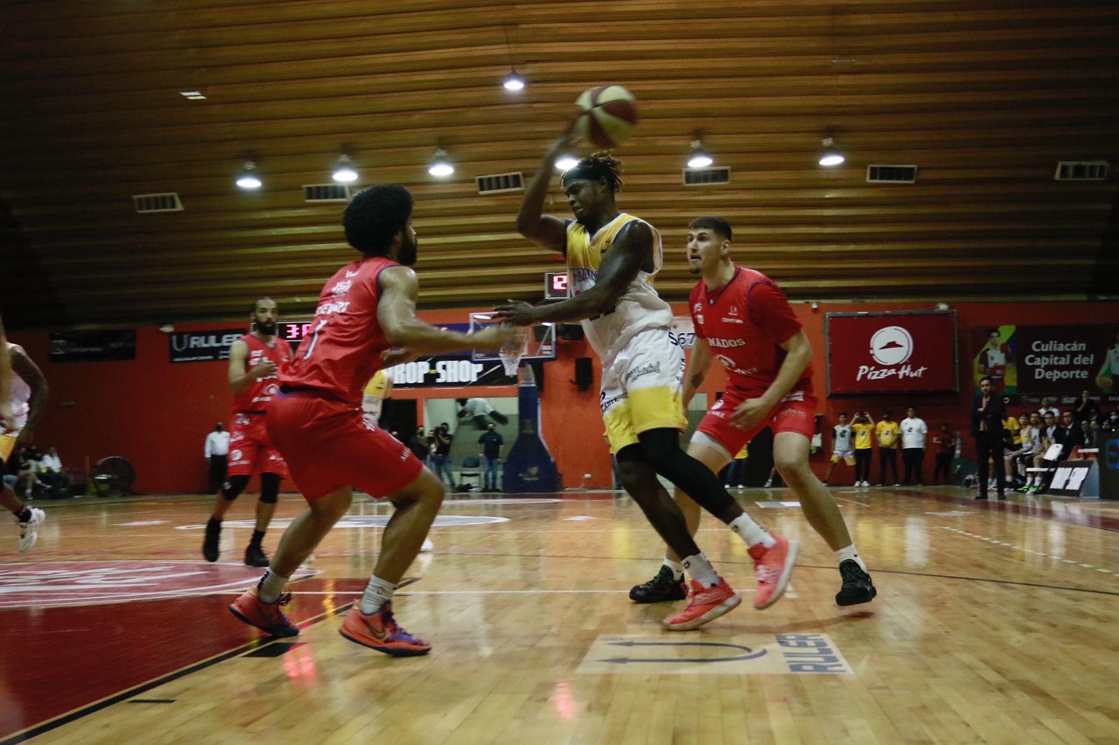 $!Caballeros de Culiacán pierde ante Venados Basketball en cerrado juego inaugural