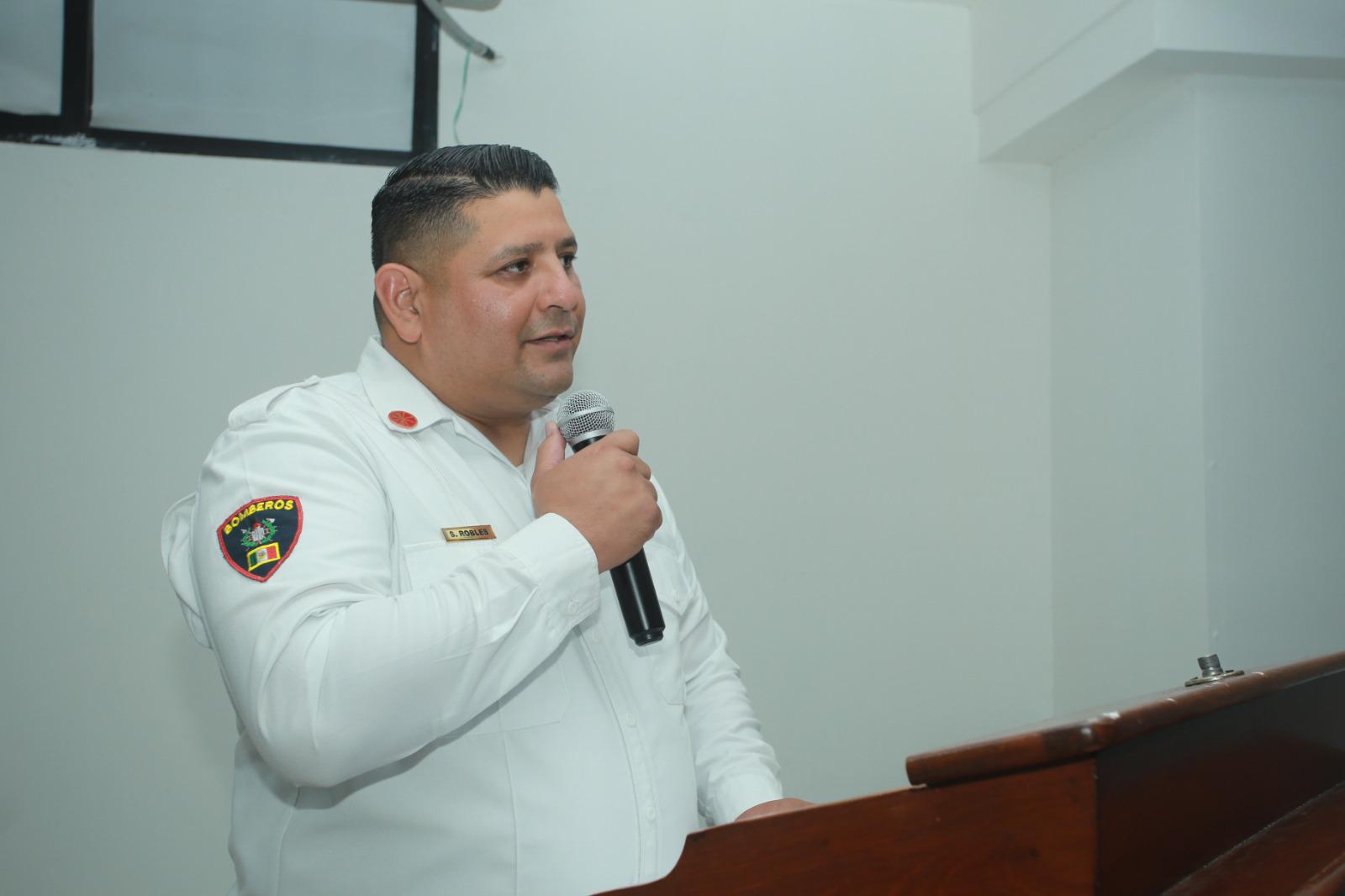 $!Saúl Robles es el nuevo comandante de Bomberos Mazatlán