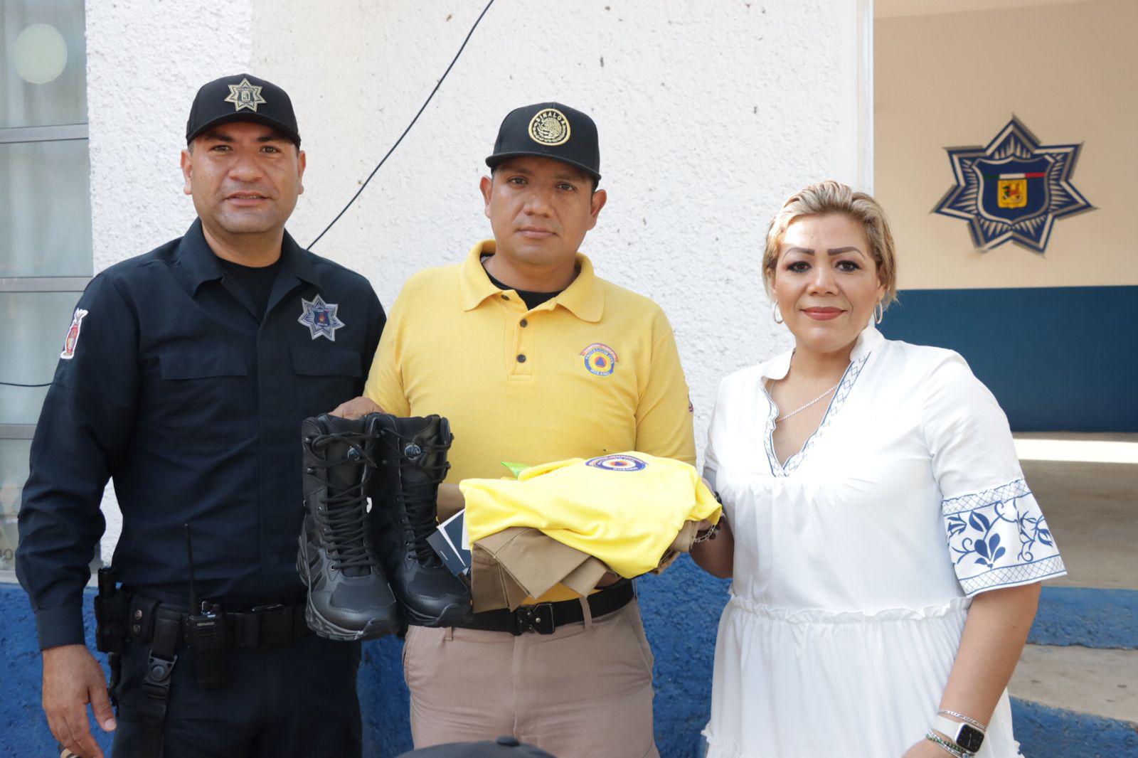 $!Entrega Gobierno Municipal nuevos uniformes para policías de Rosario