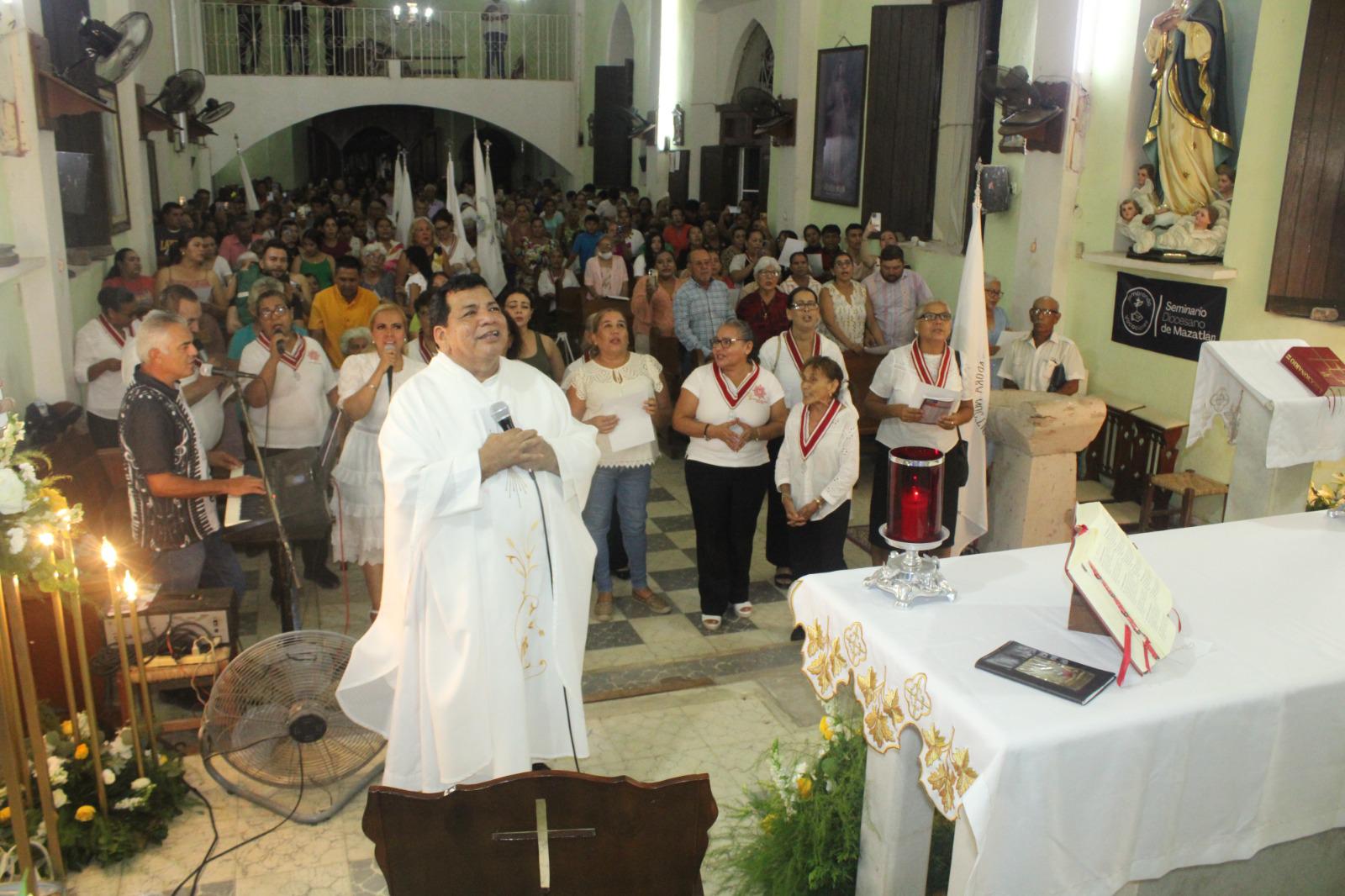 $!Celebran en Cacalotán fiesta patronal de la Virgen de Loreto