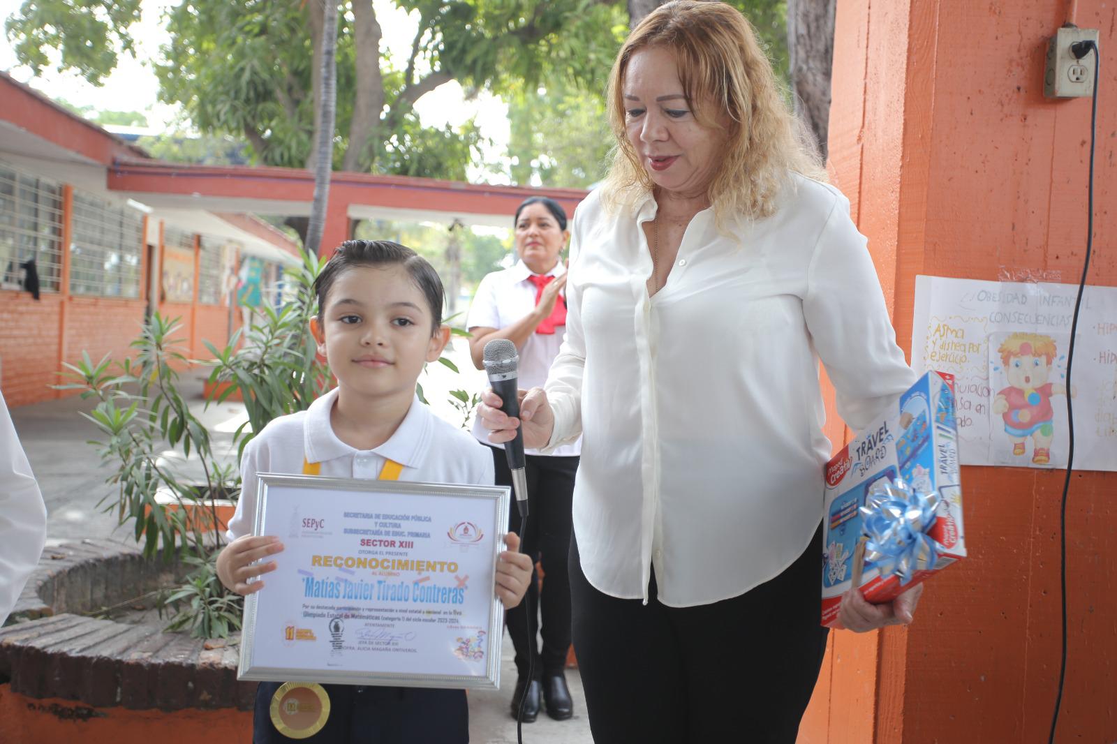 $!Matías Javier, de solo 7 años, representará a Sinaloa en la Olimpiada Nacional de Matemáticas