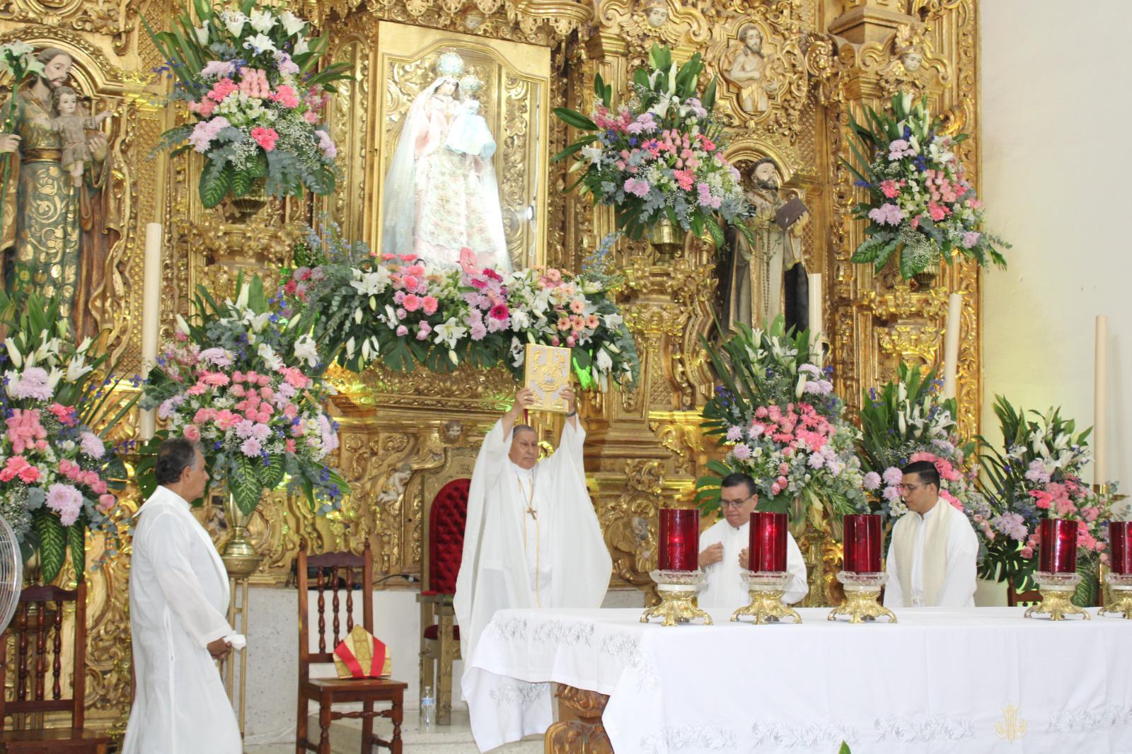 $!Obispo llama a fieles de la Virgen del Rosario a fomentar el respeto al prójimo