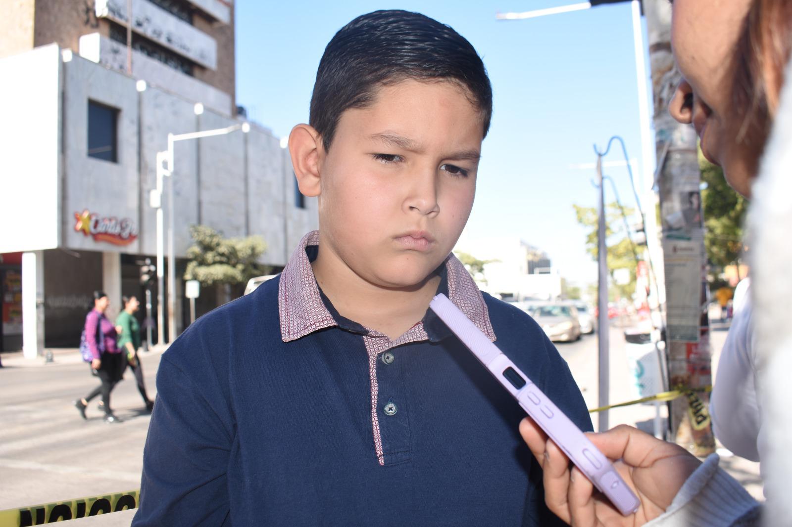 $!Alexander pide a los Reyes Magos una bicicleta para trasladarse a la escuela en Culiacán