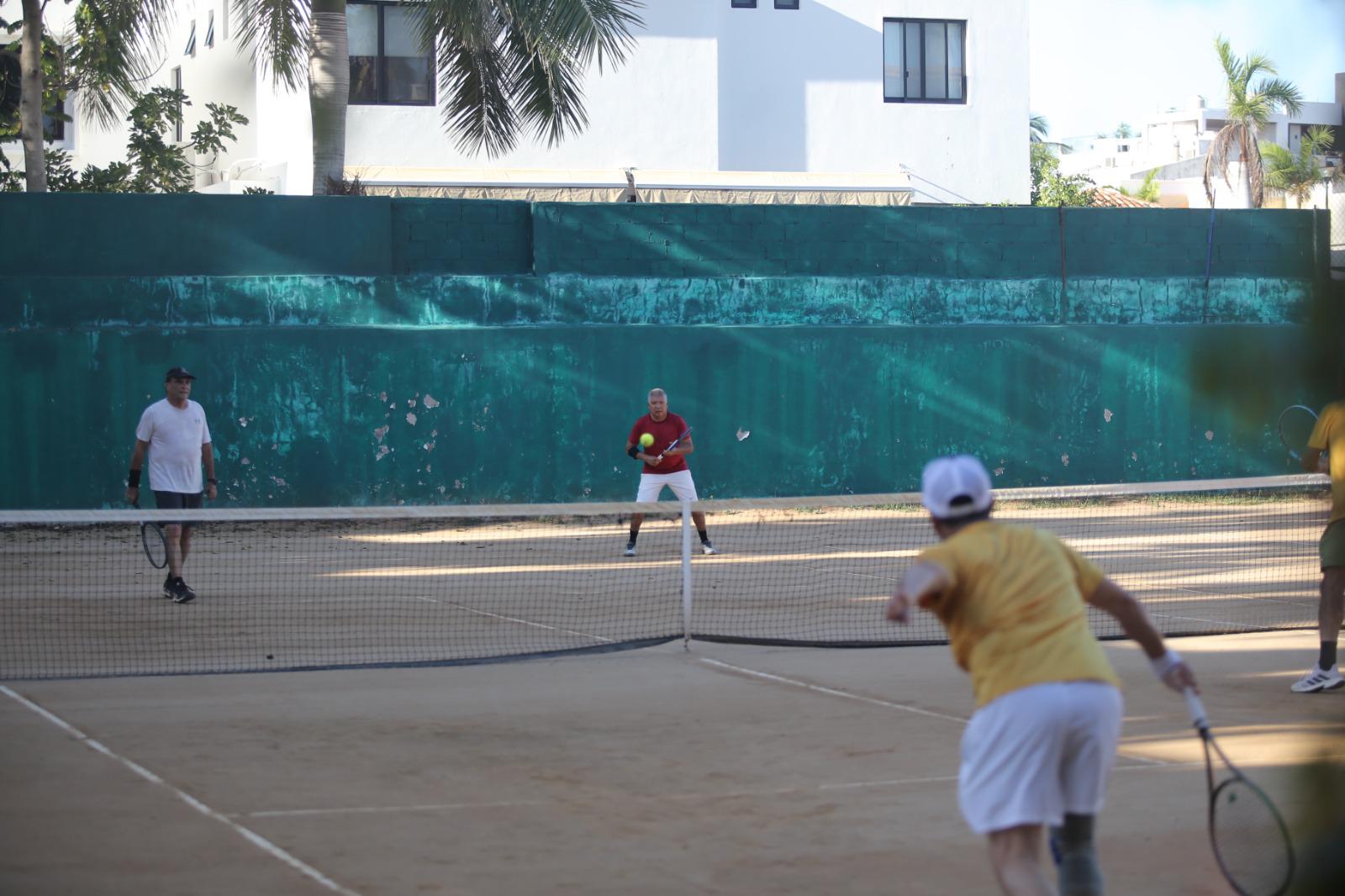 $!Ruiz y Gamboa levantan el título de Dobles en Racquet Las Gaviotas