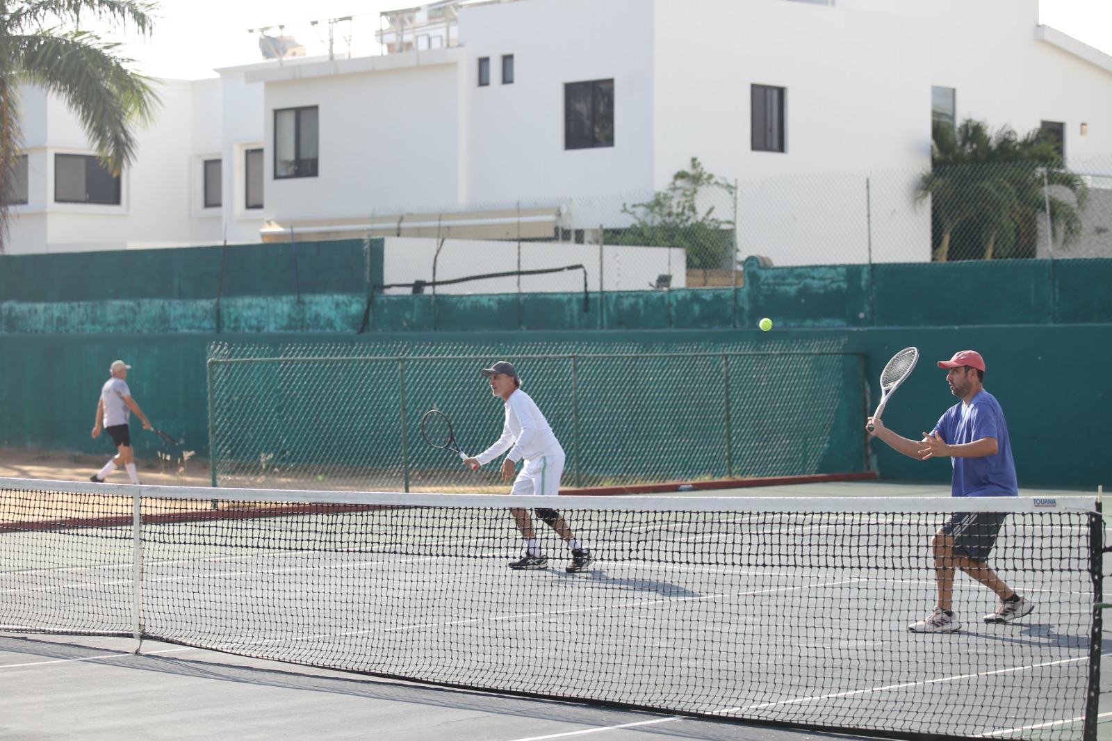 $!López y Murguía levantan el campeonato en Gran Torneo de Tenis