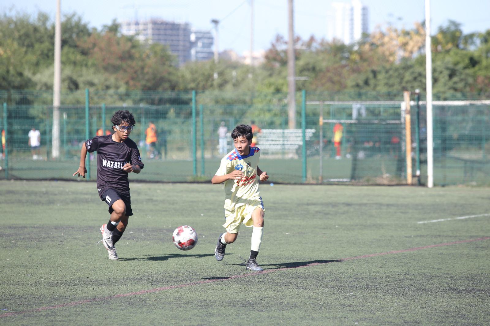 $!Sella Mazatlán pase al Estatal de futbol en Juegos Conade