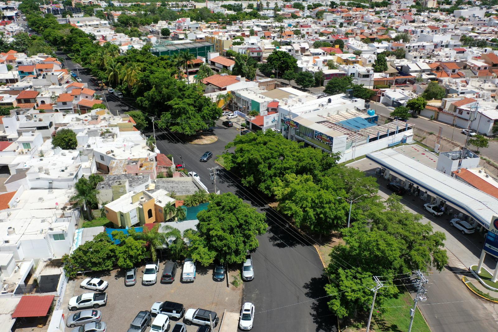 $!Avanza reencarpetado de bulevares en Las Quintas y El Barrio, en Culiacán