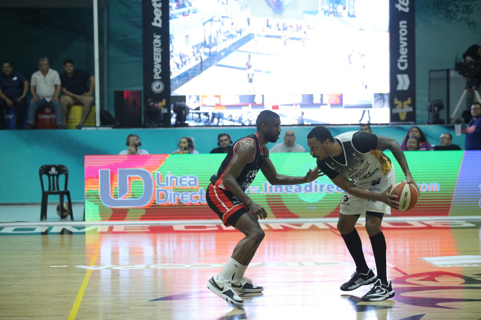 $!Venados Basketball cae ante Zonkeys en el puerto