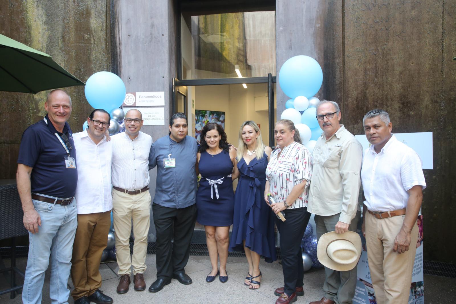 $!Directivos y colaboradores de la Fundación Lety Coppel y del Gran Acuario Mazatlán Mar de Cortés.