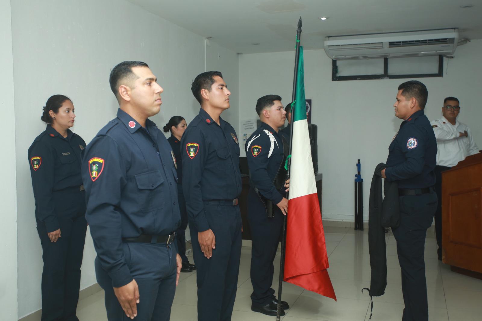 $!Saúl Robles es el nuevo comandante de Bomberos Mazatlán